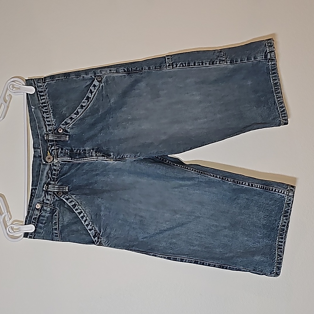 VTG Levi's Shorts Bermuda Skater Jorts Blue Jean Denim Button Fly No-Stretch 30